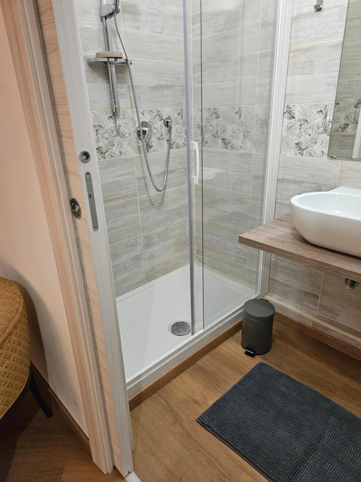 Mxp Room Busto Busto Arsizio Luaran gambar