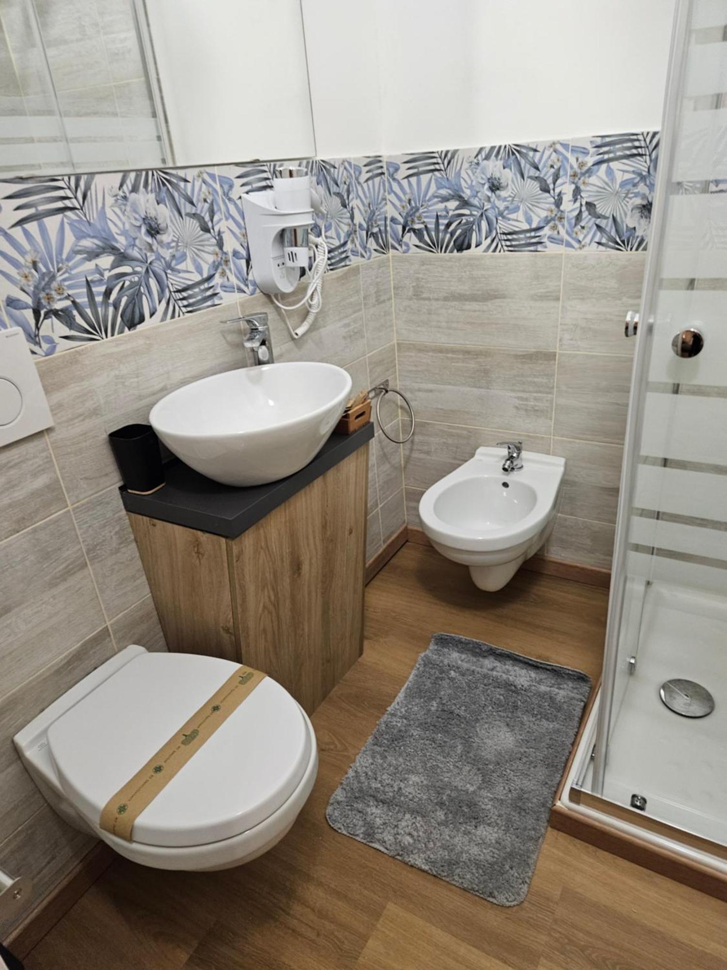 Mxp Room Busto Busto Arsizio Luaran gambar